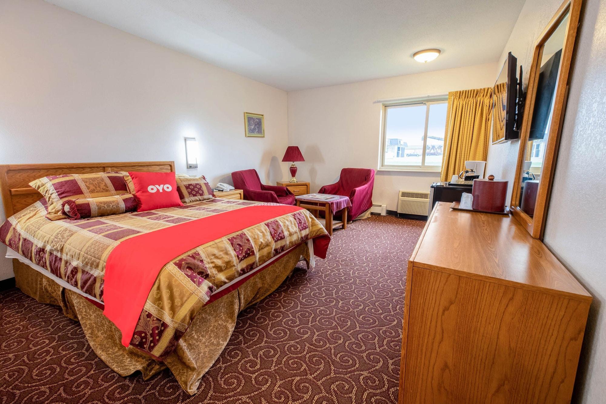 Oyo Hotel Chesaning Route 52 & Hwy 57 Eksteriør bilde